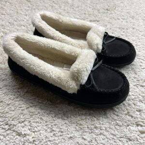 Old Navy Womens Slip On Faux Suede Sherpa-Lined House Slippers Mocassin Sz 8